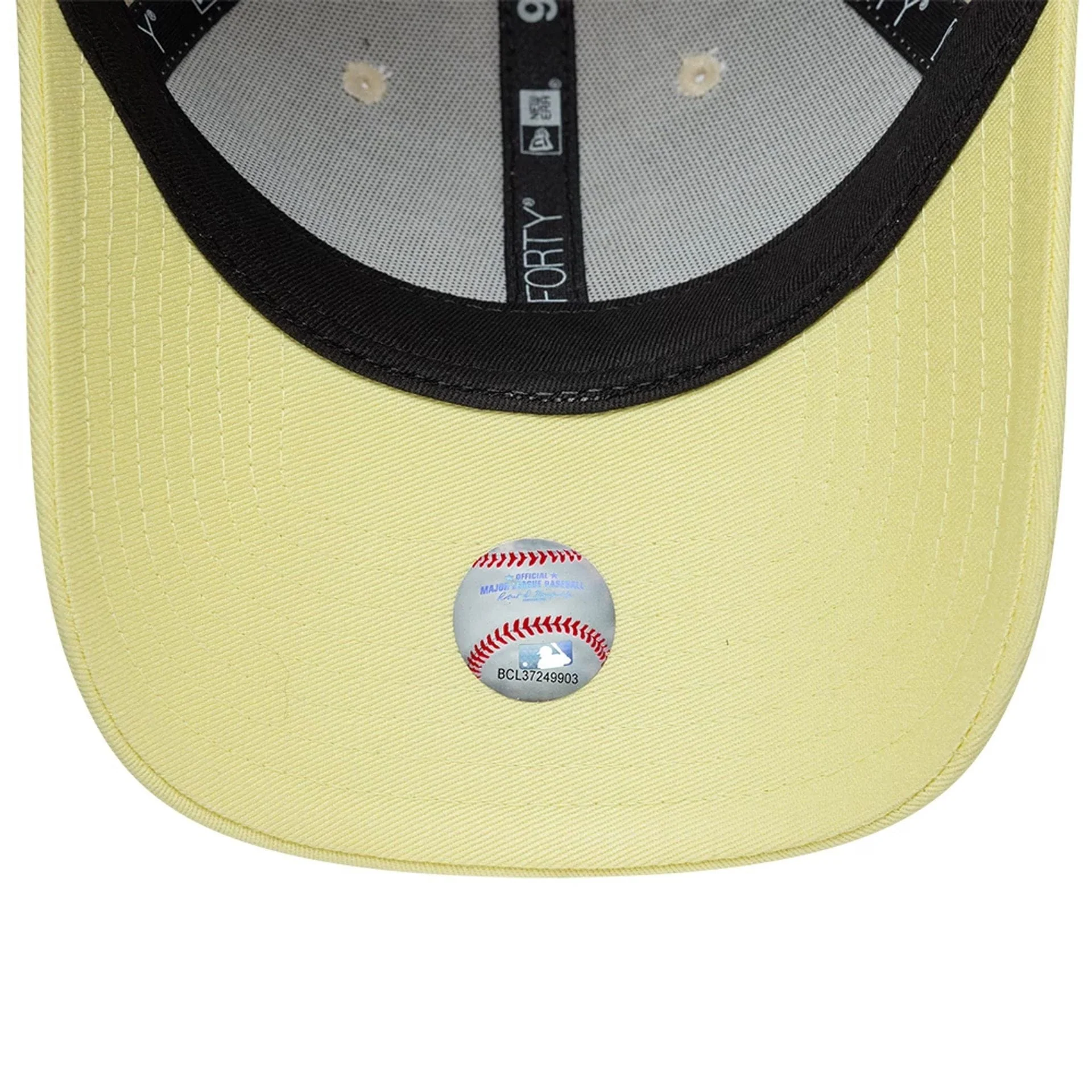New York Yankees Womens MLB Floral Cream & Yellow 9FORTY Adjustable Cap - Image 7