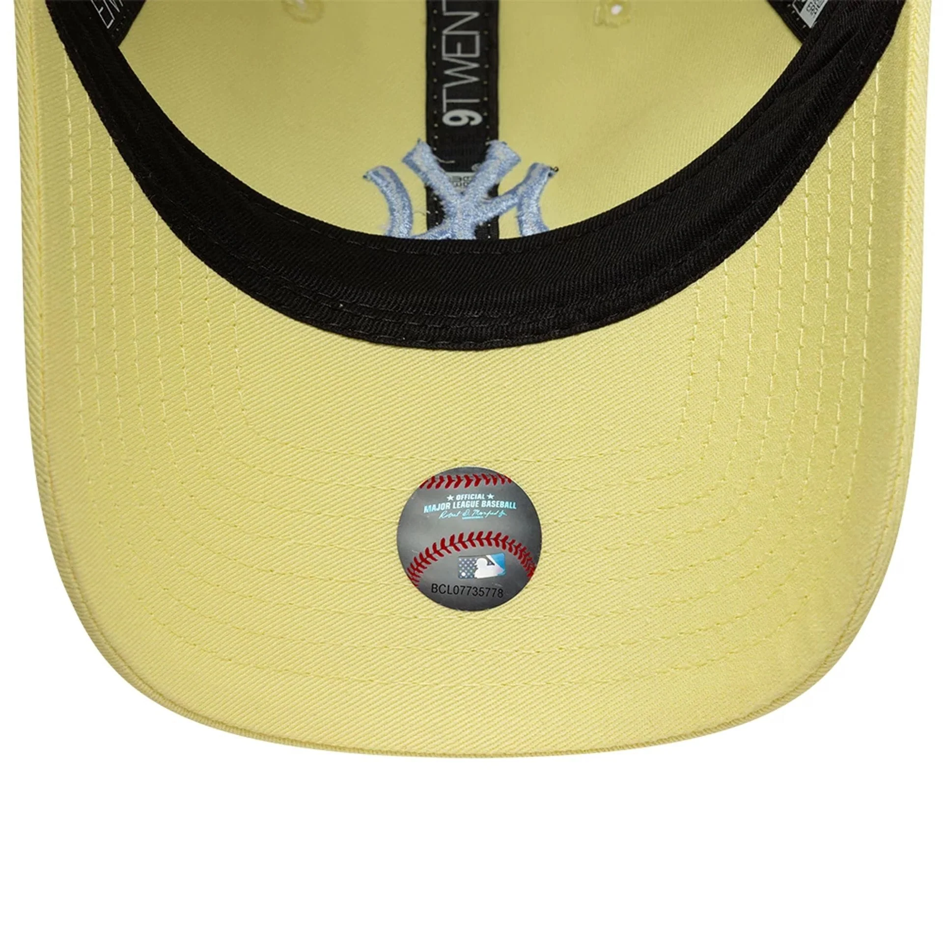 New York Yankees Womens MLB League Essential Pastel Yellow 9TWENTY Adjustable Cap - Image 5