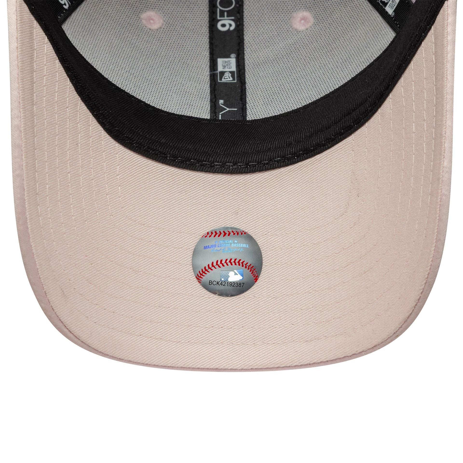 New York Yankees Womens MLB Satin Pastel Pink 9FORTY Cap - Image 5