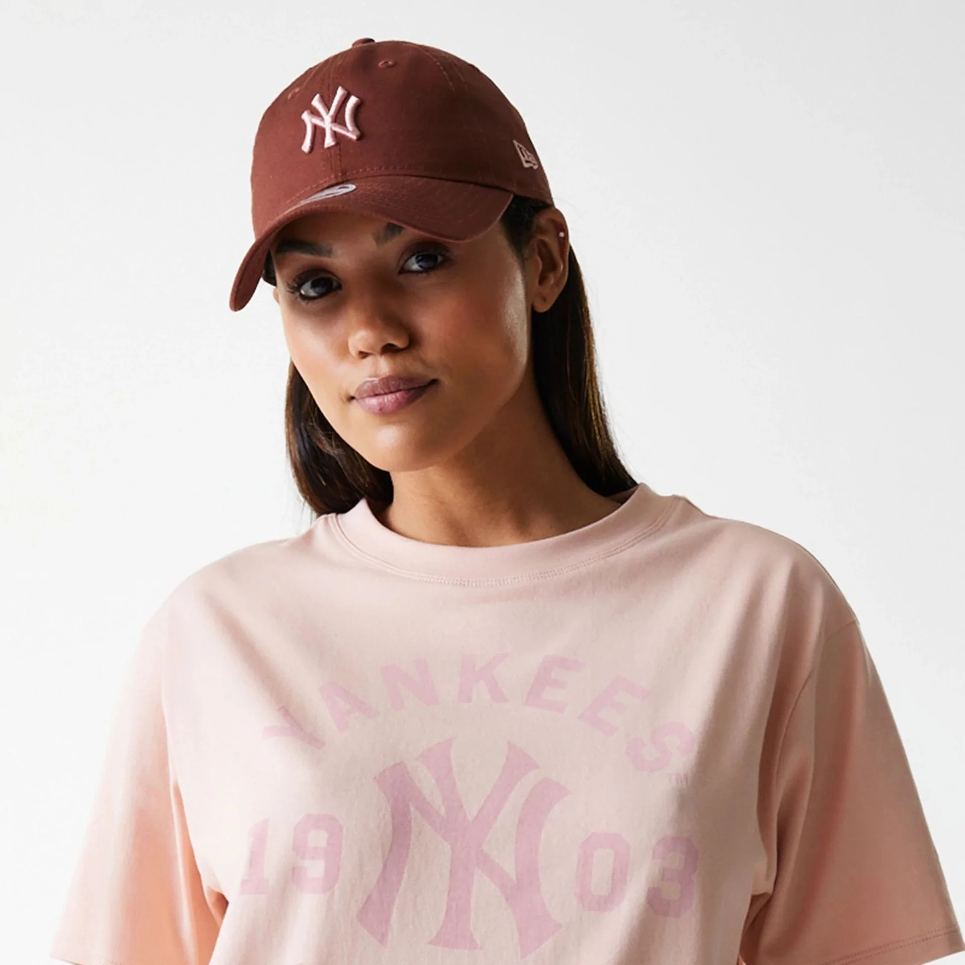 New York Yankees Womens MLB Tonal Graphic Pastel Pink Oversized T-Shirt - Image 3