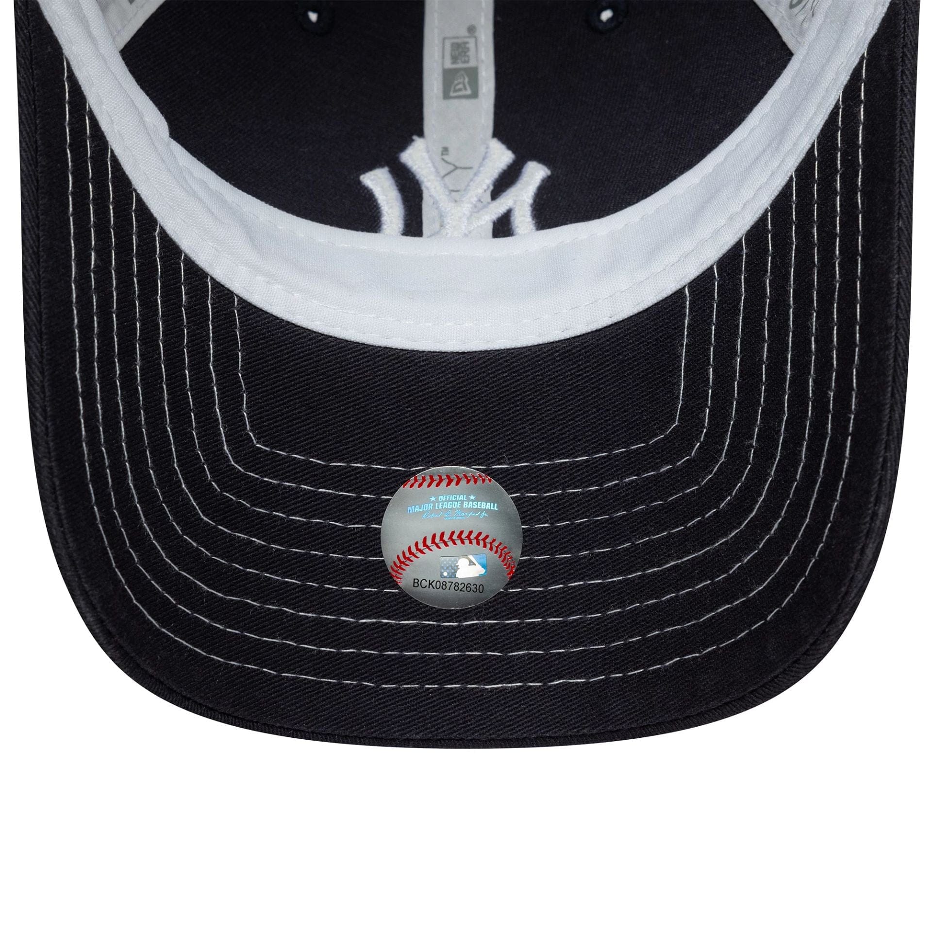 New York Yankees Womens MLB Washed Navy 9TWENTY Adjustable Cap - Image 5