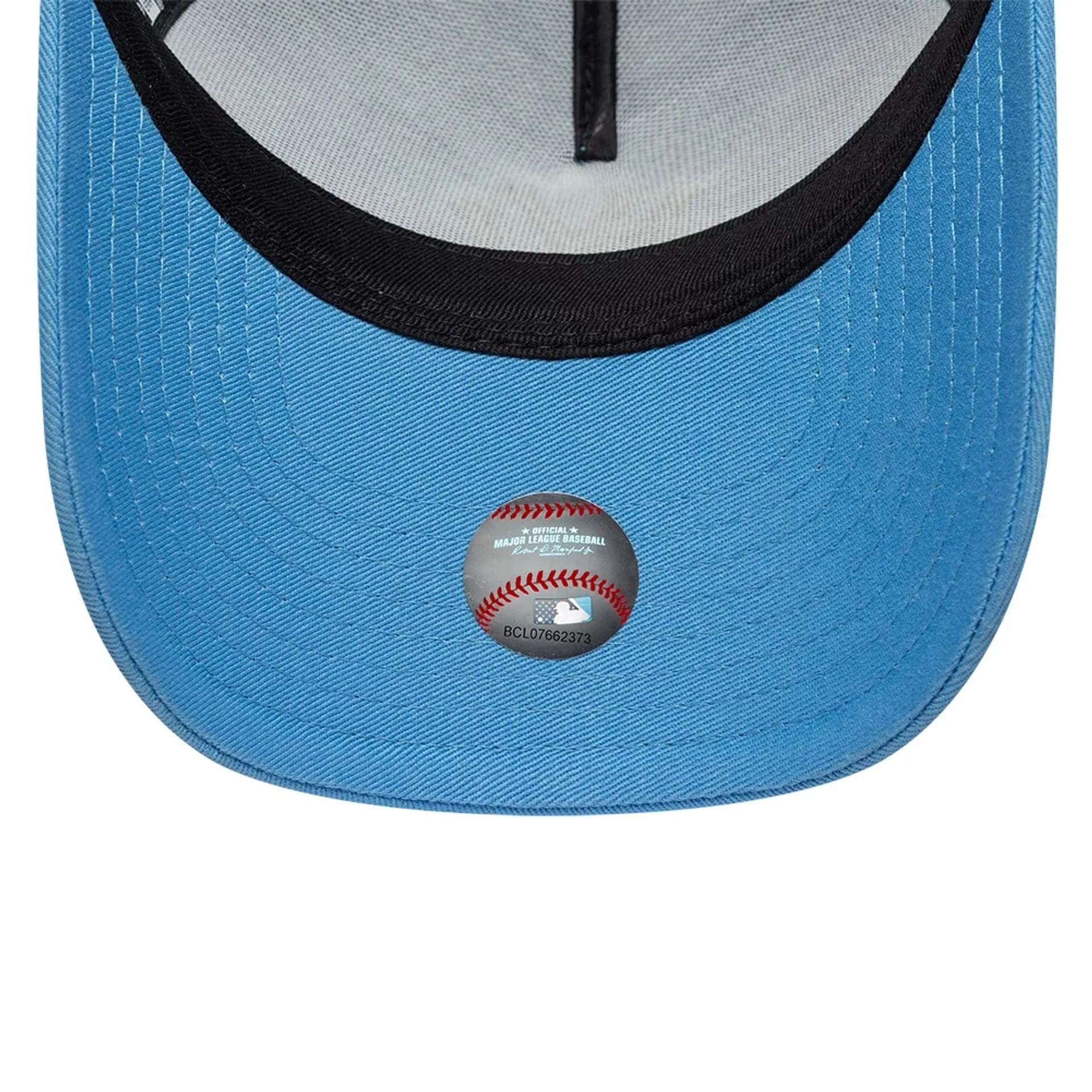 New York Yankees Youth MLB League Essential Pastel Blue 9FORTY A-Frame Trucker Adjustable Cap - Image 5