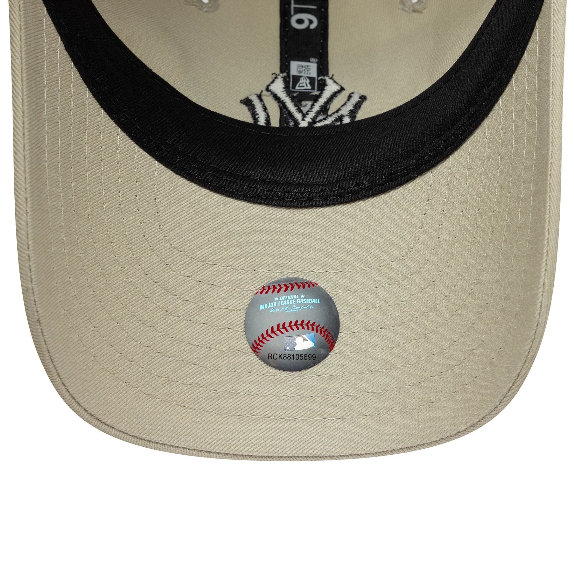 New York Yankees Youth MLB Light Beige 9TWENTY Cap - Image 5