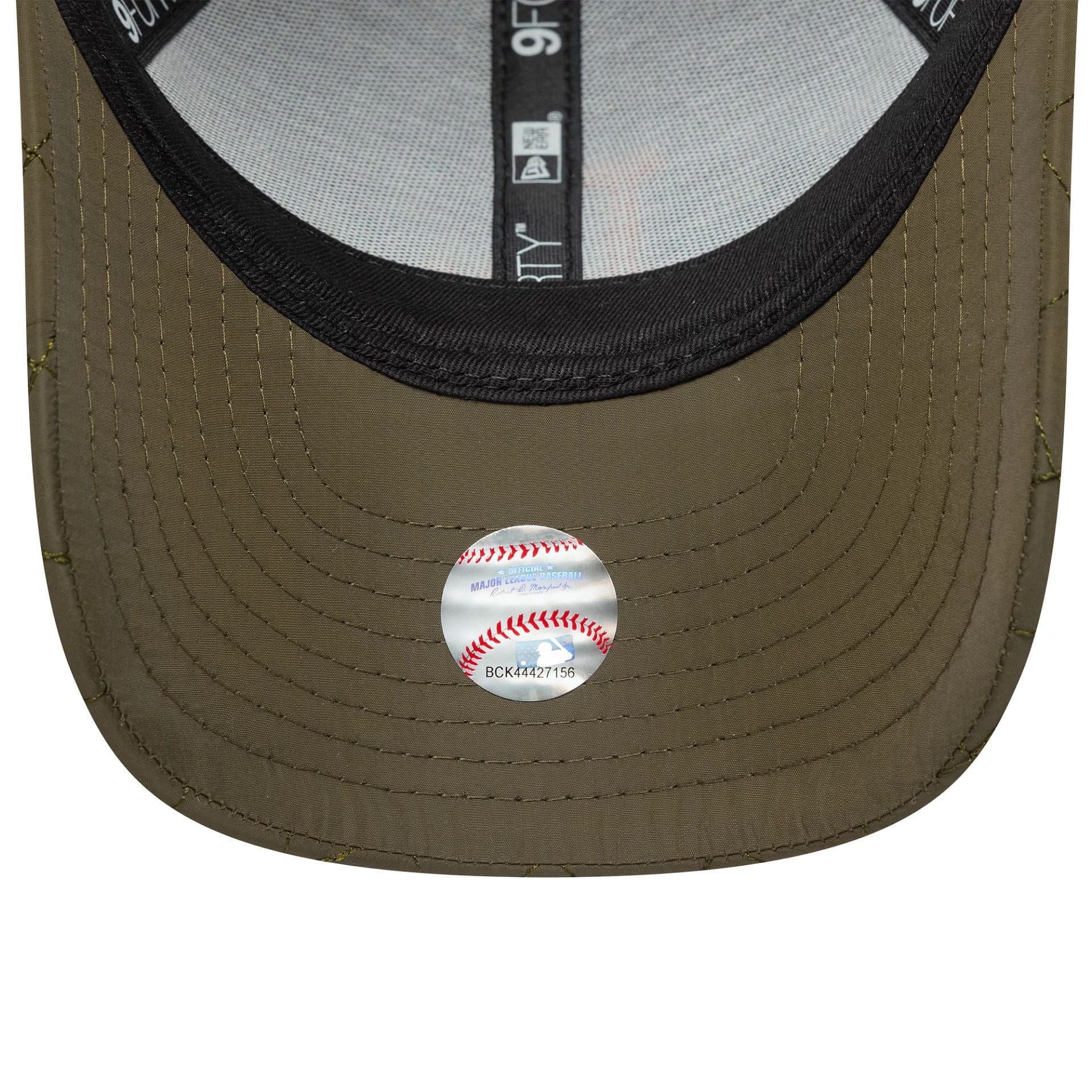 New York Yankees Youth MLB Quilted Dark Green 9FORTY Adjustable Cap - Image 5
