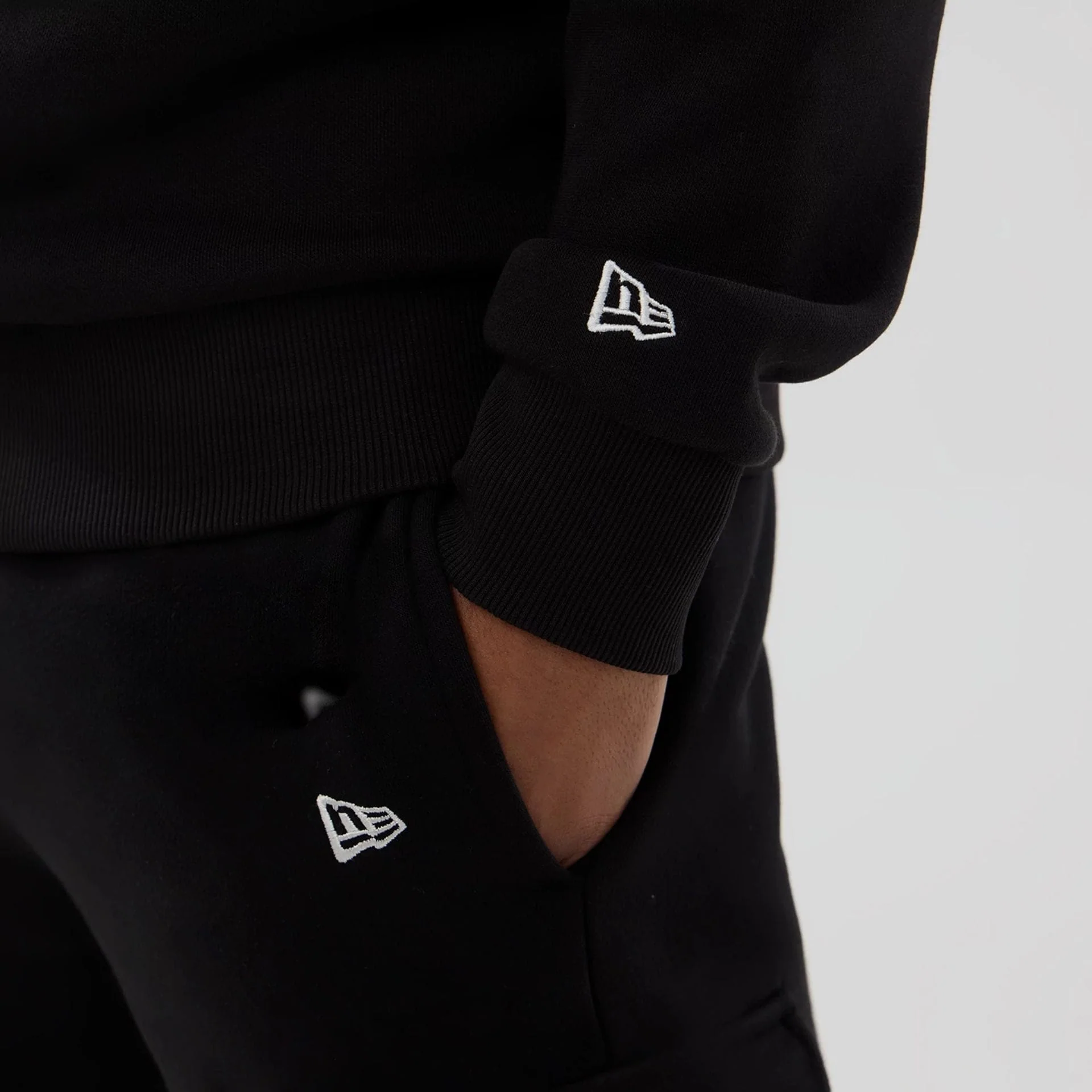 NFL Generic Logo Black Crew Neck Sweater - Image 4