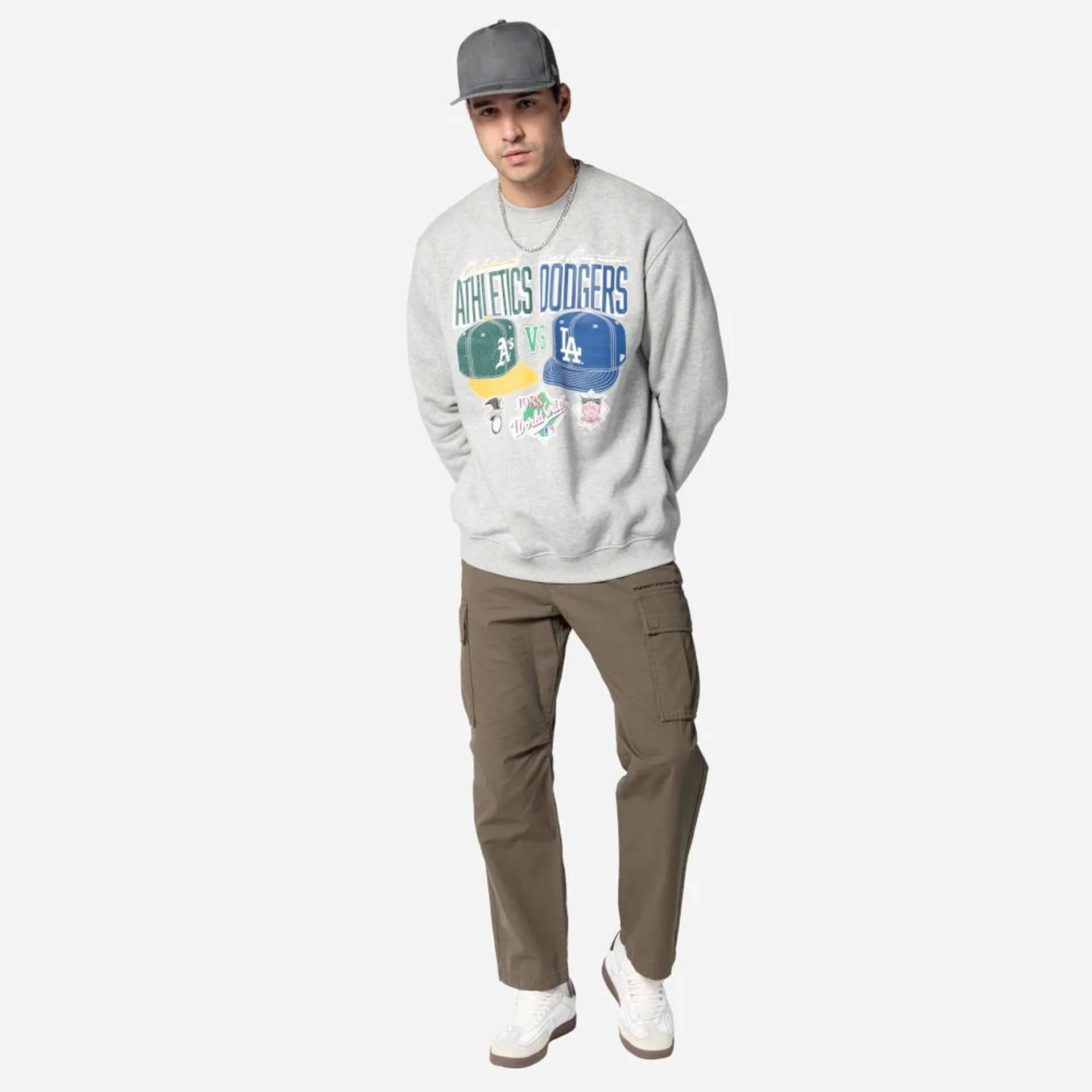 Oakland Athletics VS LA Dodgers MLB Dueling Logos Sport Classic Grey Crewneck Sweater - Image 4