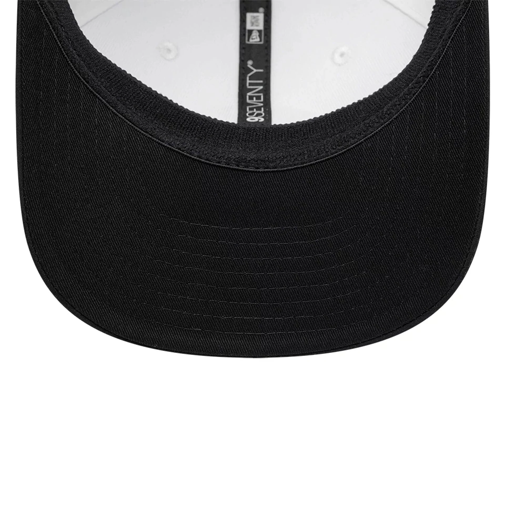Paris Saint Germain Metallic White 9SEVENTY Stretch Snap Adjustable Cap - Image 7