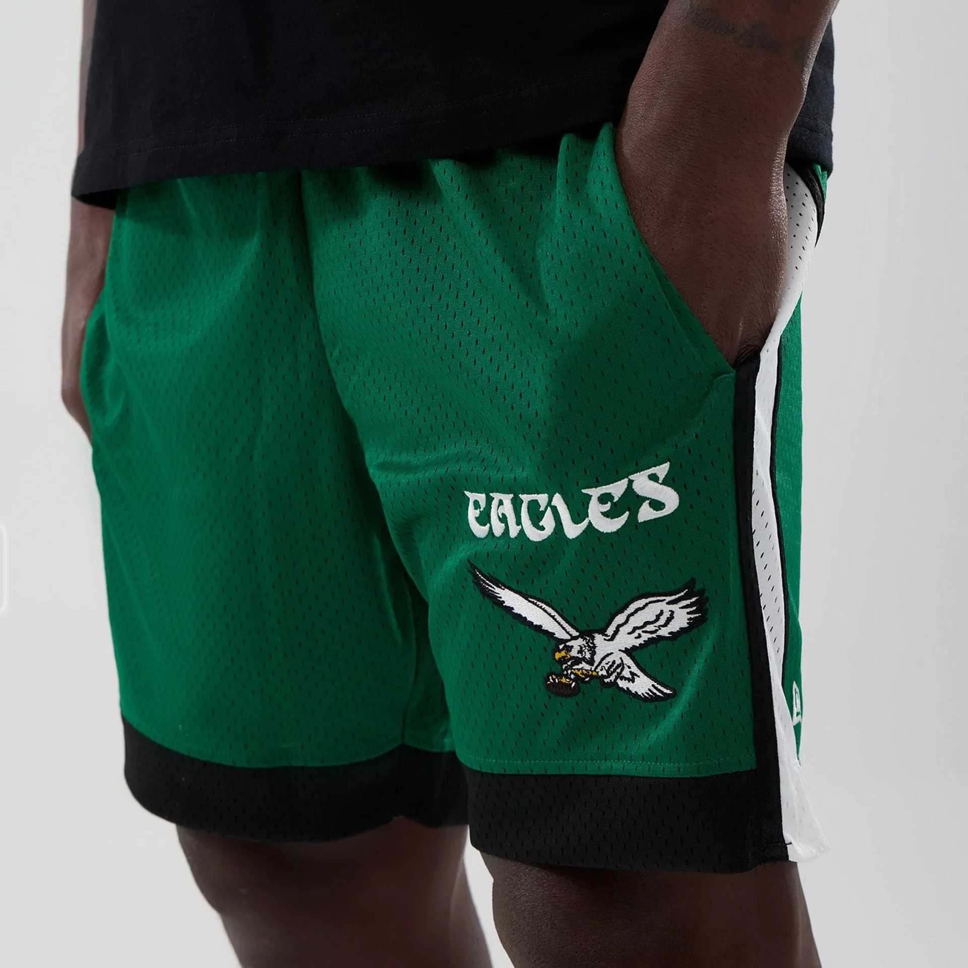 Philadelphia Eagles NFL Green Mesh Shorts - Image 3