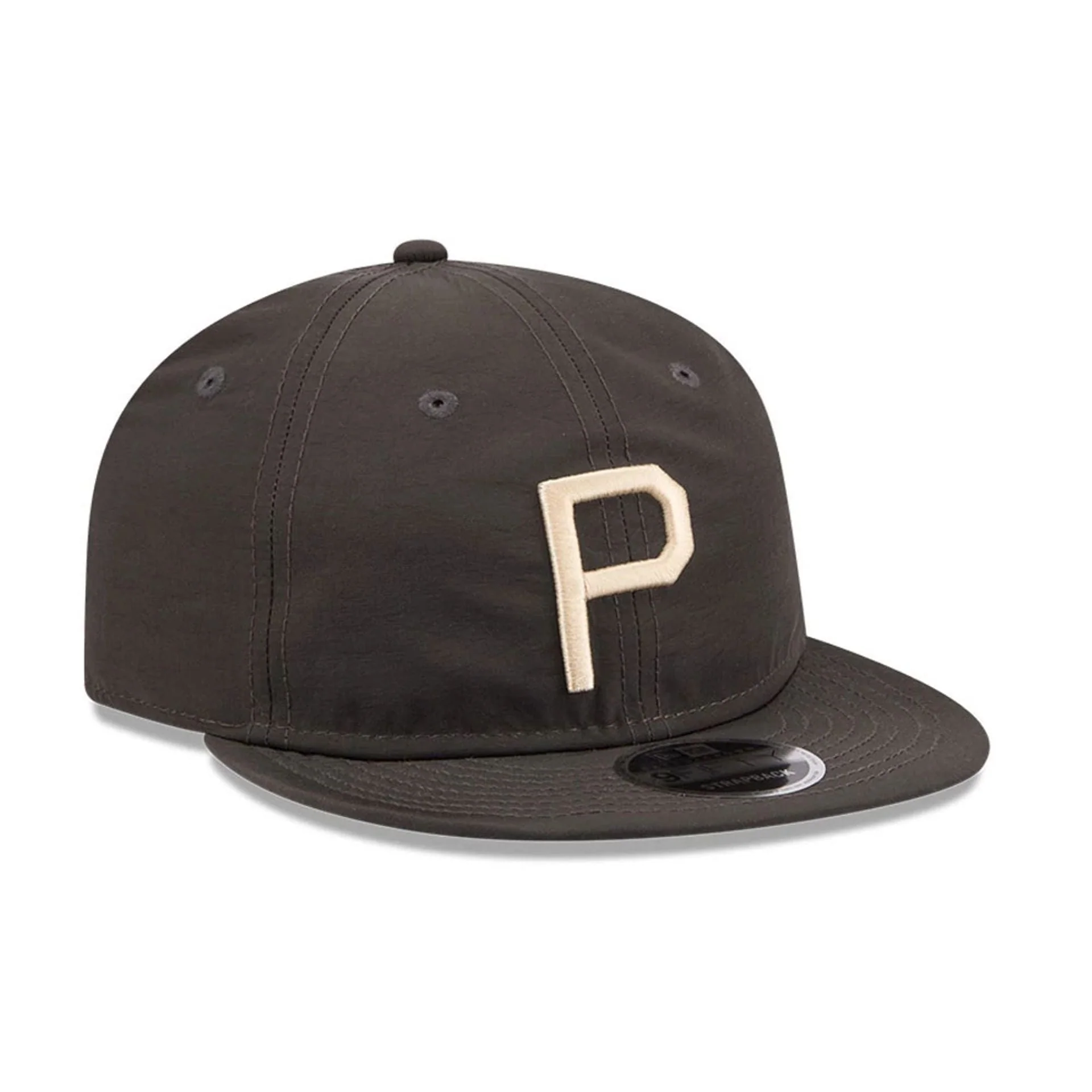 Philadelphia Phillies MLB Nylon Black Retro Crown 9FIFTY Adjustable Cap - Image 4