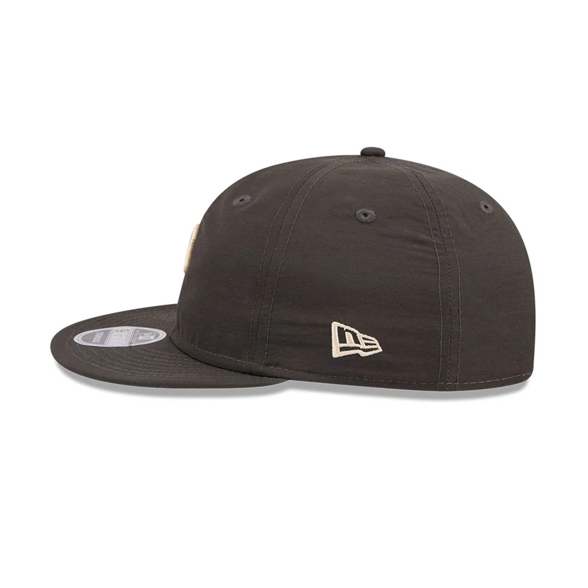 Philadelphia Phillies MLB Nylon Black Retro Crown 9FIFTY Adjustable Cap - Image 5