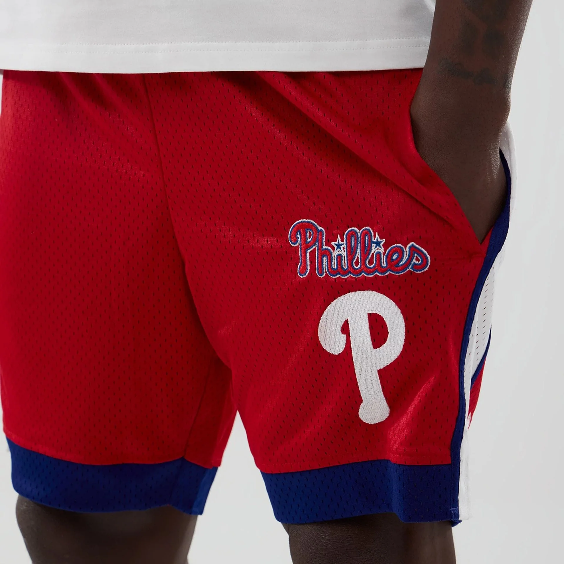 Philadelphia Phillies MLB Red Mesh Shorts - Image 3