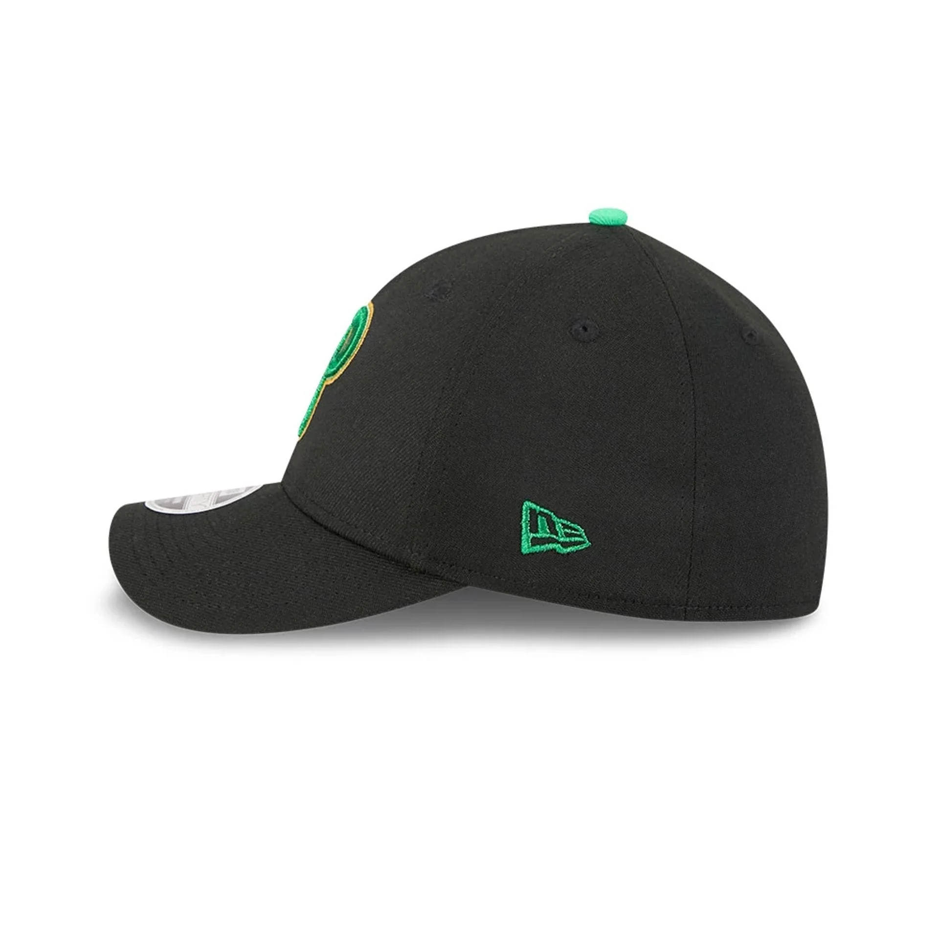 Phillies MLB Saint Patrick's Day Black 39THIRTY M-Crown A-Frame Stretch Fit Cap - Image 5