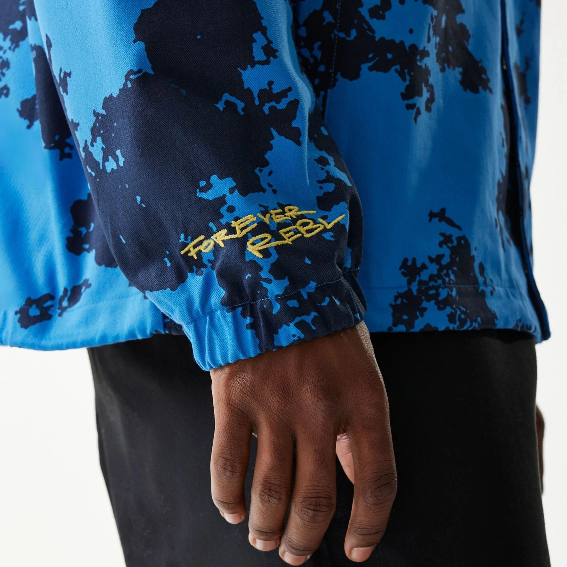 Red Bull Racing Blue Oversized Coach Jacket - Image 6