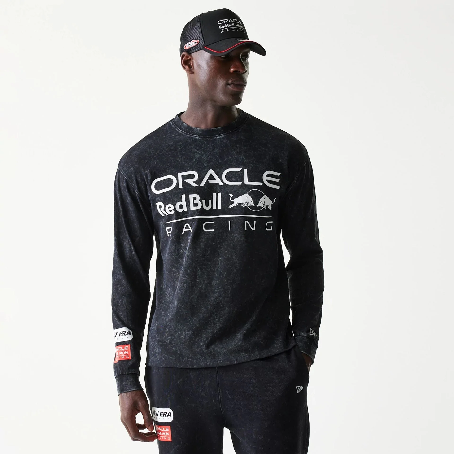 Red Bull Racing Linear Graphic Black Long Sleeve T-Shirt - Image 5