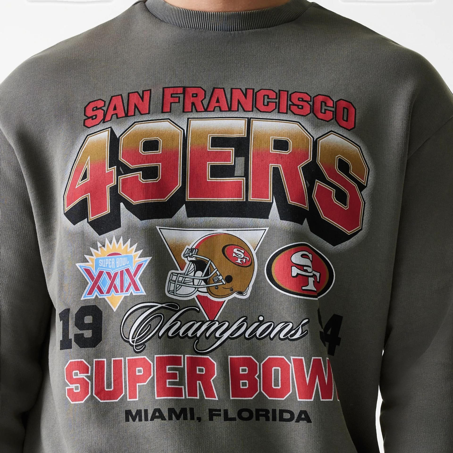 San Francisco 49ers NFL Washed Super Bowl Grey Oversized Crew Neck Sweater - Image 4