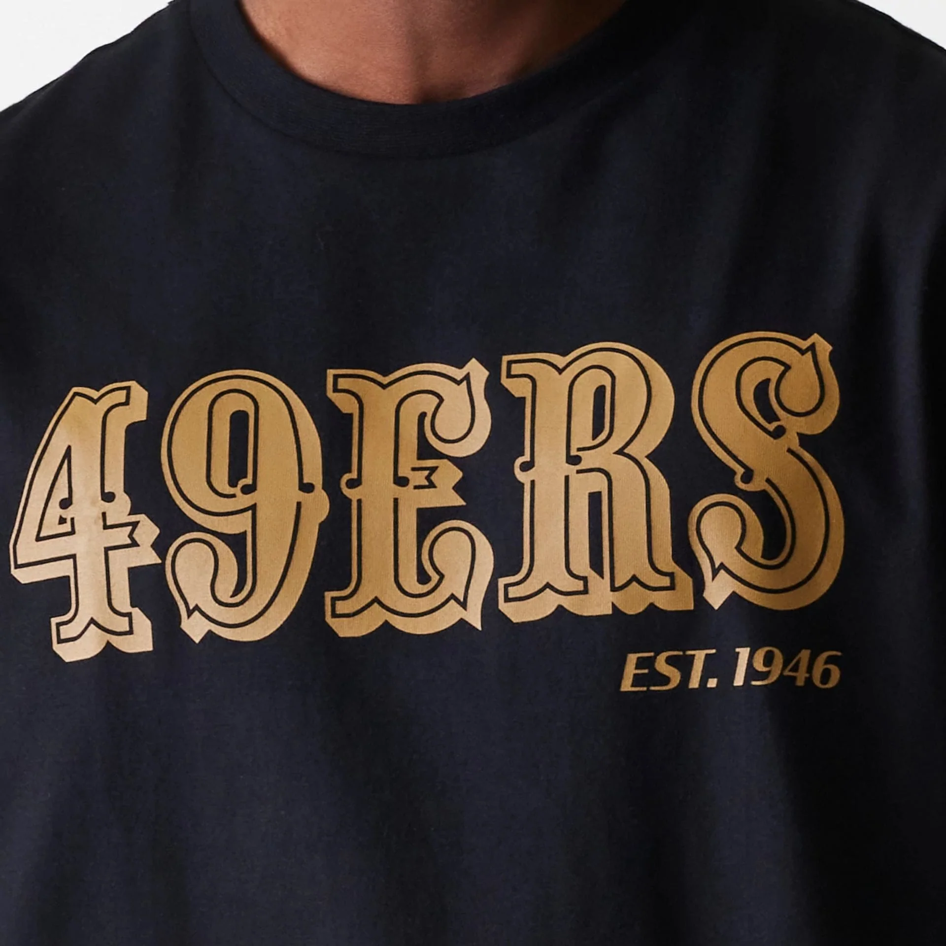 San Francisco 49ers NFL Wordmark Black Oversized T-Shirt - Image 4