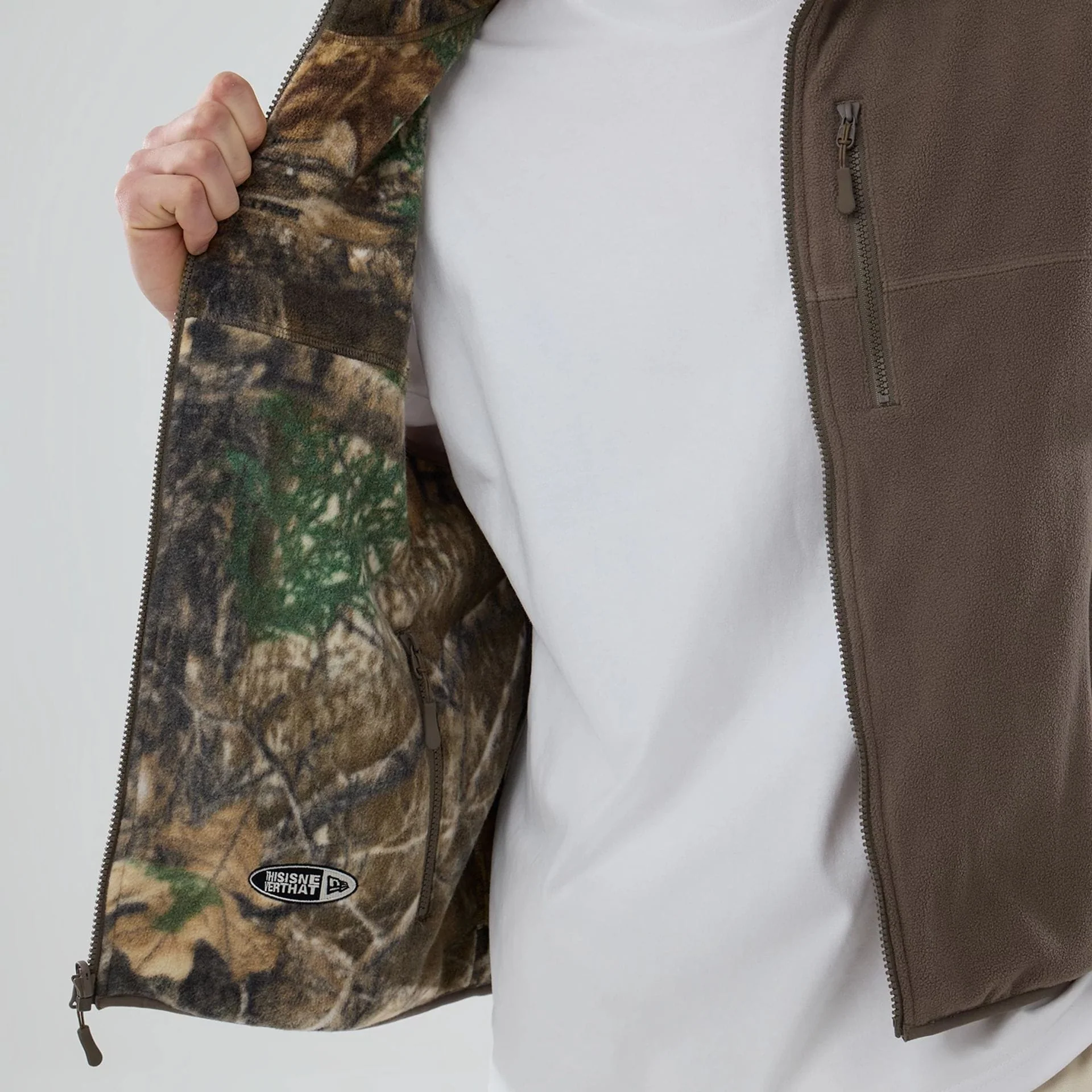 Thisisneverthat X New Era Revolution Fleece Real Tree Vest - Image 6