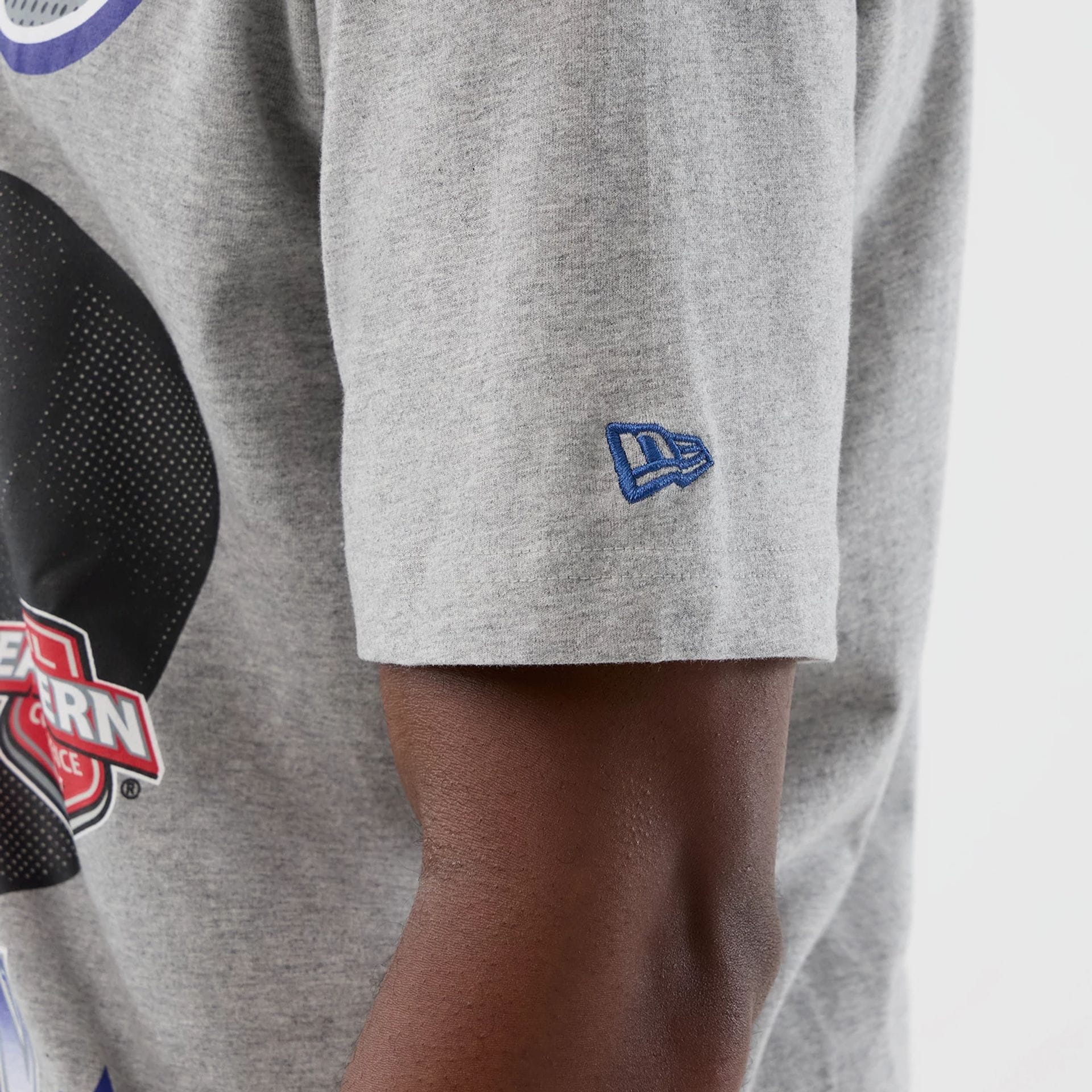 Toronto Maple Leafs NHL Sport Classic Grey T-Shirt - Image 3