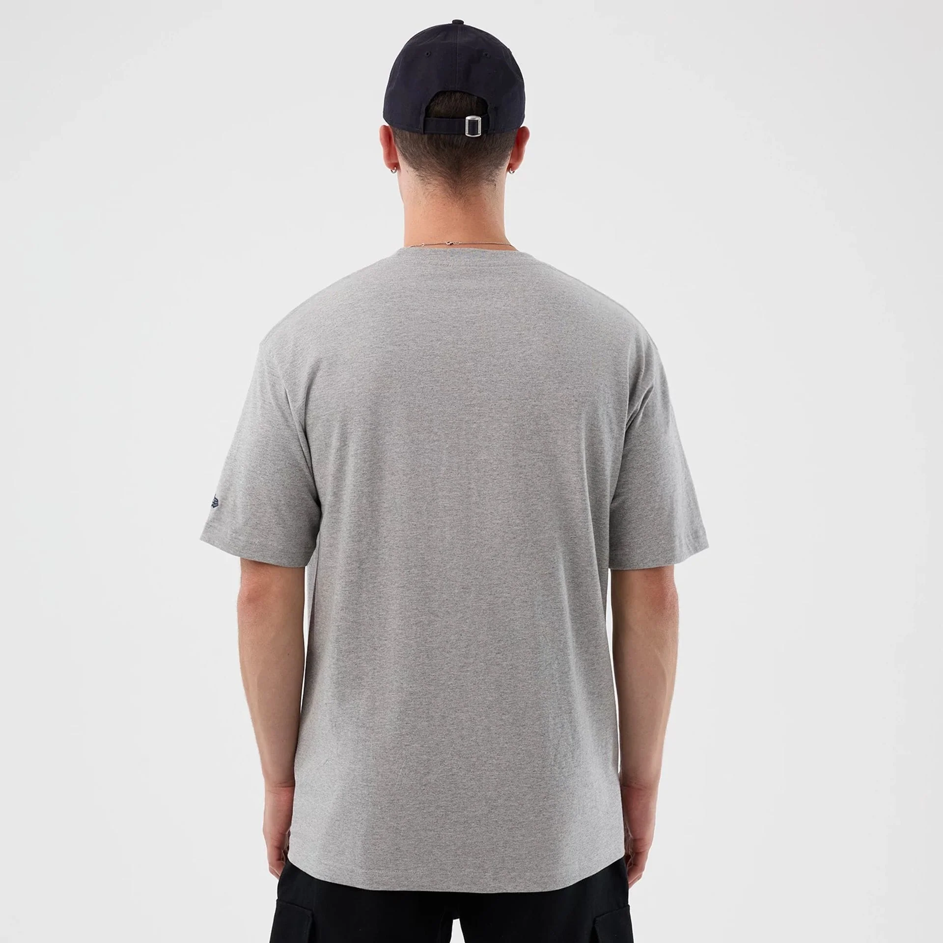 Vancouver Canucks NHL Sport Classic Grey T-Shirt - Image 2