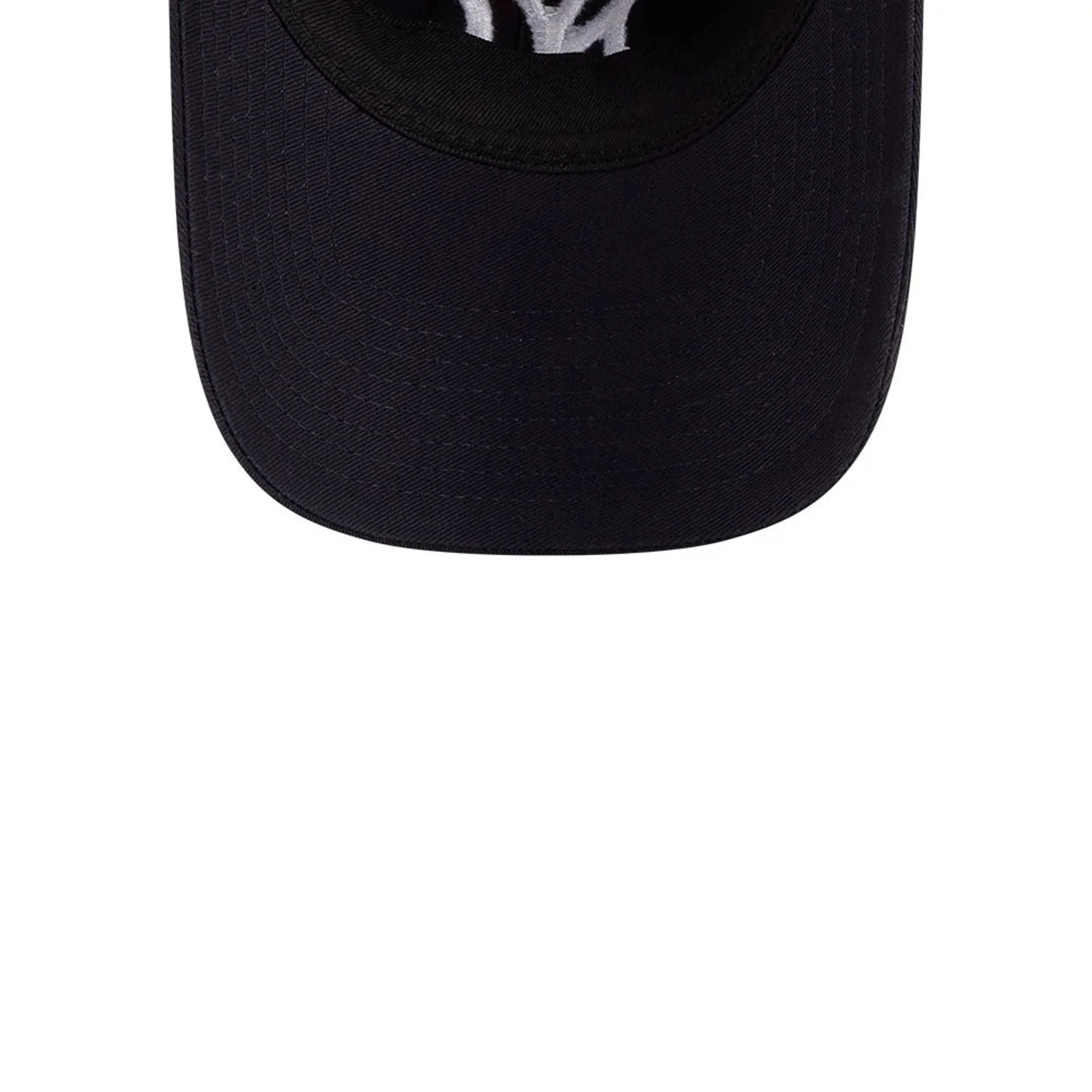 Yankees MLB Colours Navy 9TWENTY Adjustable Cap - Image 7