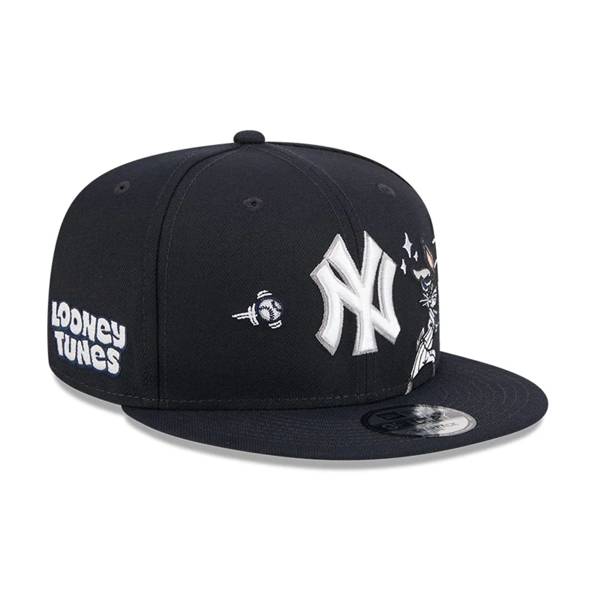 Yankees MLB X Looney Tunes Bugs Bunny Navy 9FIFTY Snapback Adjustable Cap - Image 4